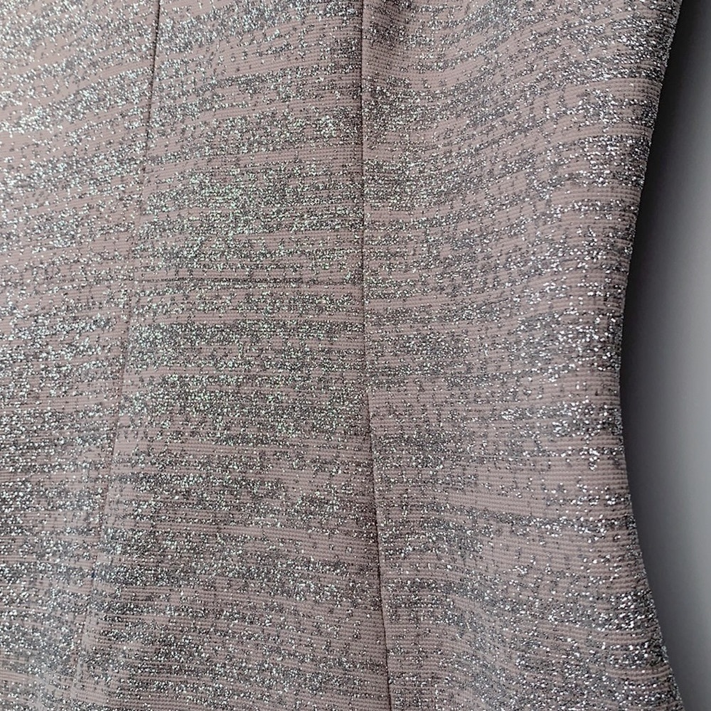 ELIZA J Short Sleeve Silver Evening/ Cocktail/ Wedding/ Special Occasion Dress - Picture 5 of 5